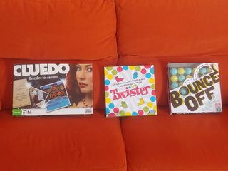 Juegos de mesa: Cluedo, Twister, Bounce Off