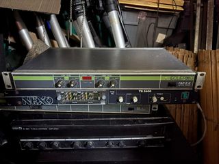 ECLER TS 2400 Crossover - altavoz