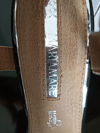 Zapatos tacón negros y blancos