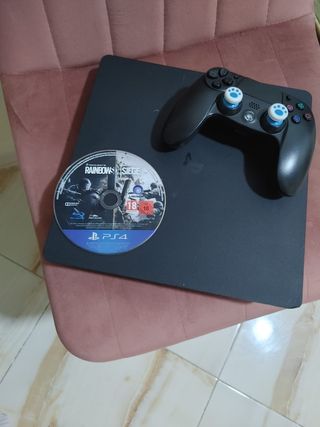 PS4 Slim (PlayStation 4) - Negra