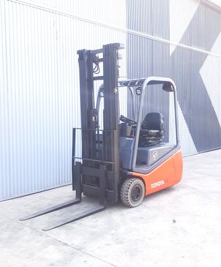 TORO ELECTRICO ELEVADOR