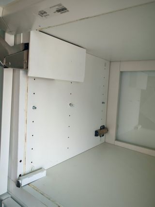 Mueble BESTÅ IKEA blanco - 6 puertas
