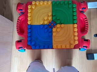Mega Bloks First Builders Tavolo
