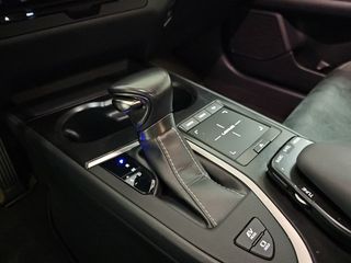Lexus UX 2.0 250h Business Navigation
