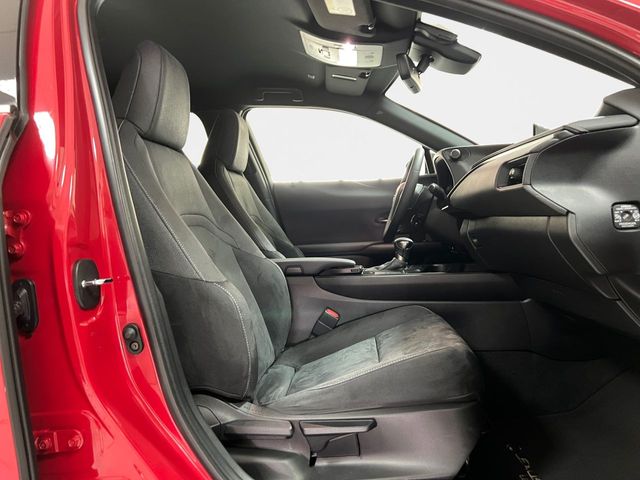 Lexus UX 2.0 250h Business