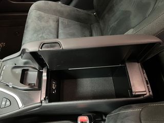 Lexus UX 2.0 250h Business