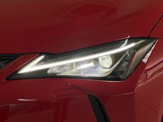 Lexus UX 2.0 250h Business