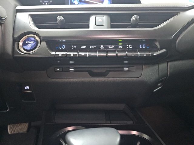 Lexus UX 2.0 250h Business