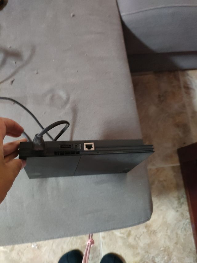 PS2 (PlayStation 2) negra