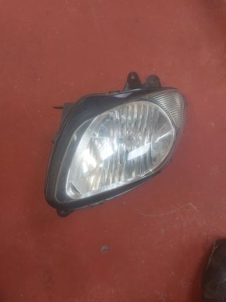 Faro Izquierdo Suzuki Burgman 650 (2007)