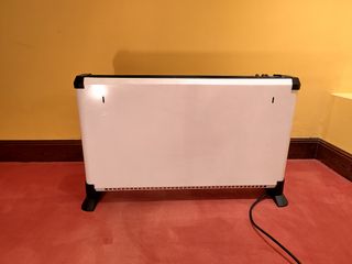 Radiador eléctrico ligero y compacto Cata Biturbo