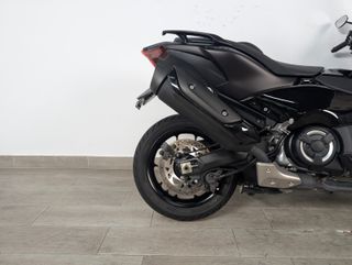 YAMAHA TMAX TECH MAX 2024