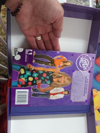 Hannah Montana. Mis amigos (Spanish Edition)