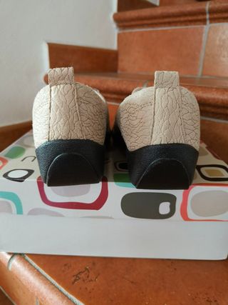 Scarpa Chiusura Strappo  A'rcopedico