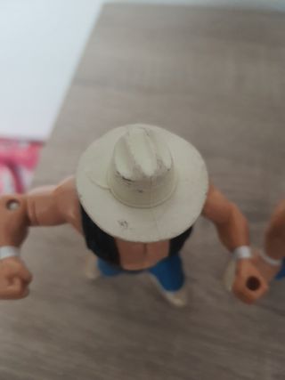 2 Figuras WWF Hasbro hermanos bart y billy gunn