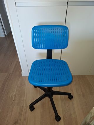 Silla escritorio infantil azul