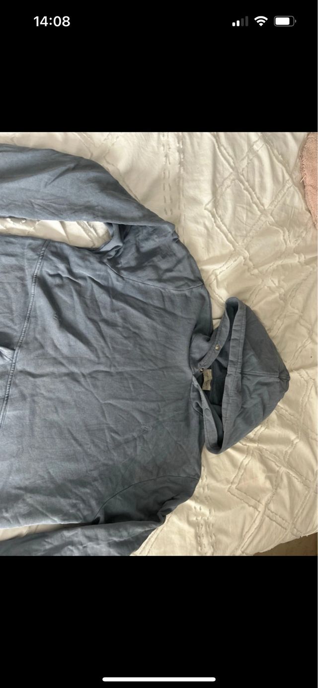 Sudadera azul capucha