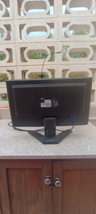 Monitor Acer X193HQL