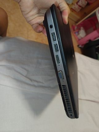 Portátil HP - Gris Plata