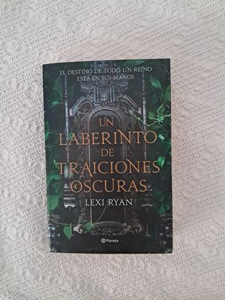 Un laberinto de traiciones oscuras
