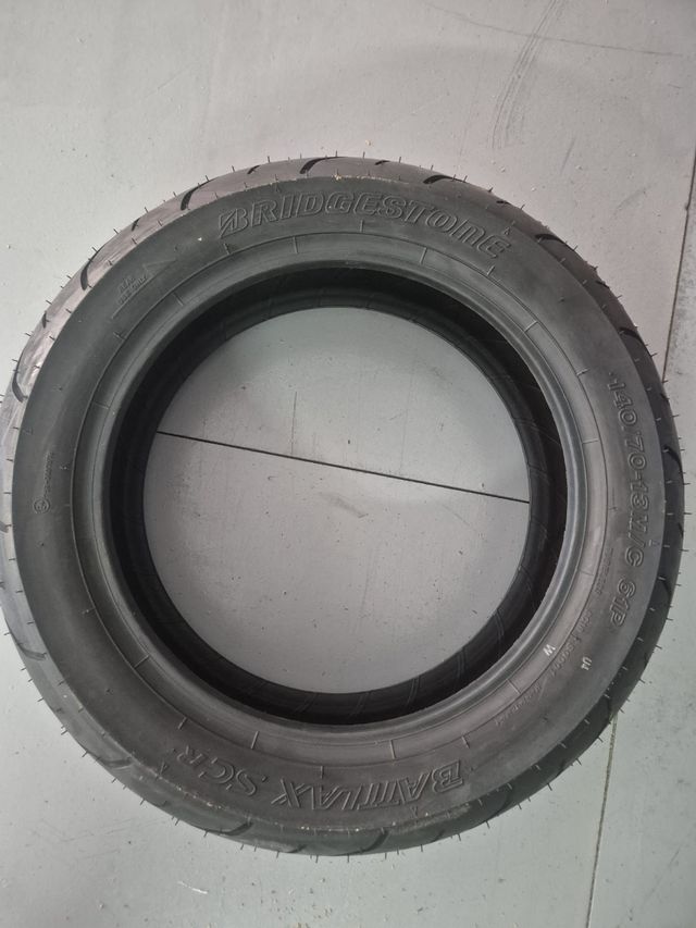 BRIDGESTONE BATLAX SCR - 140/70-13 - AÑO 2024