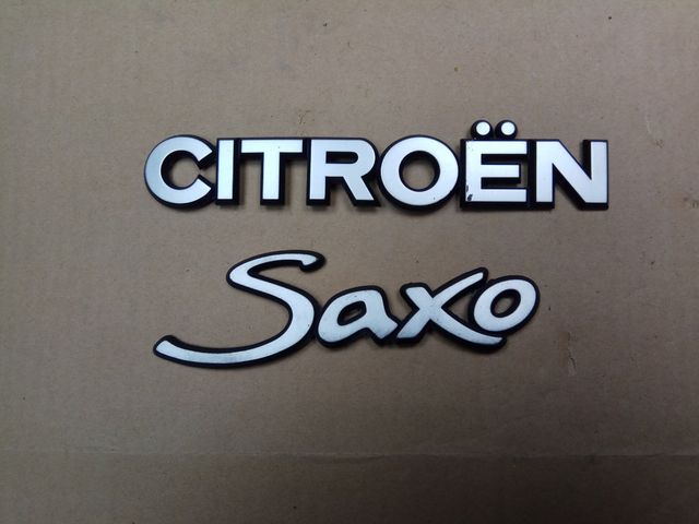 Citroën Saxo: logotipos