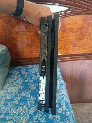 PS4 (PlayStation 4) - Consola + 2 mandos