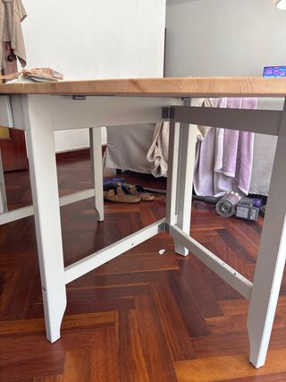 Mesa extensible de madera - Gris