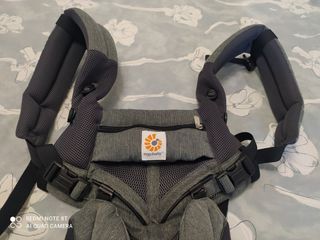 Ergobaby Portabebés Gris