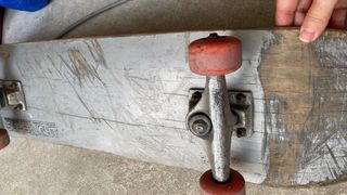 Monopatín MiniLogo años 90