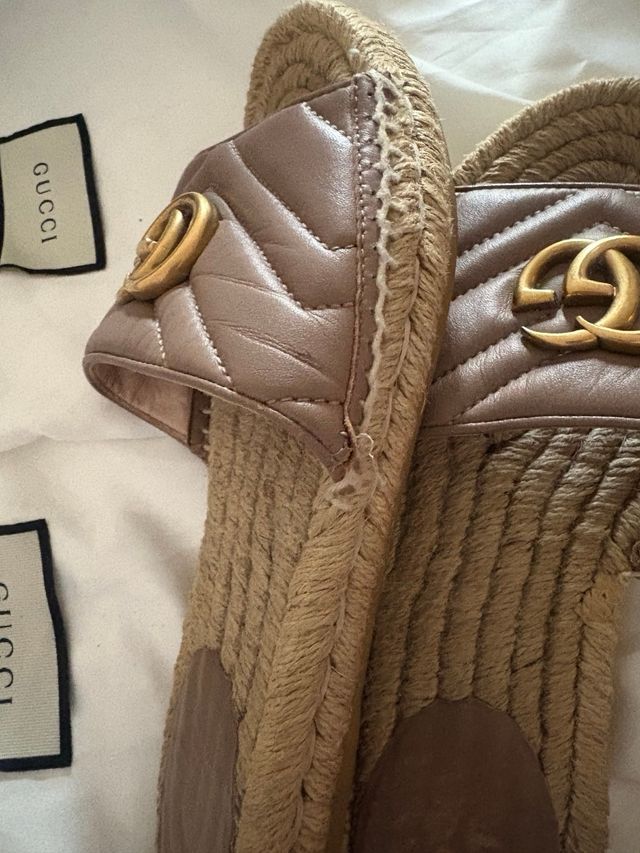 Zuecos Gucci GG Marrón