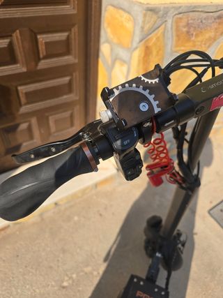 Patinete eléctrico Esmargyro Crossover Dual