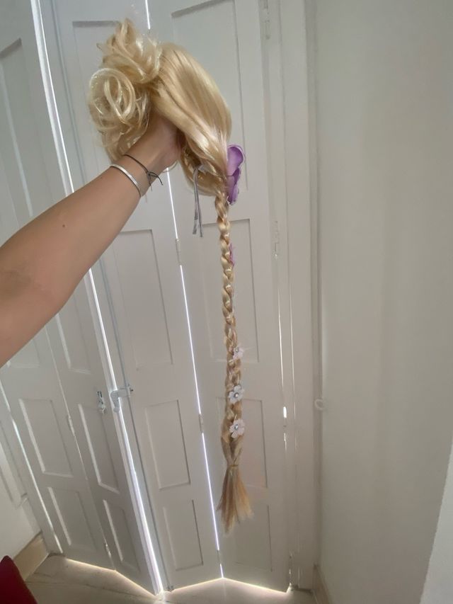 Peluca Rapunzel original Disney pelo trenzado