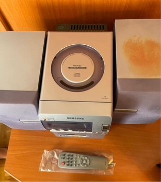 Minicadena Samsung MM-E1