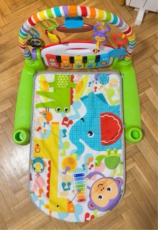 Fisher Price - alfombra de actividades con piano