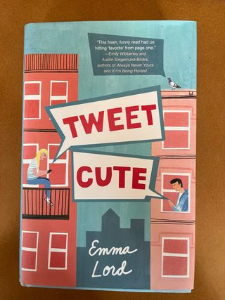 Tweet Cute: A Novel