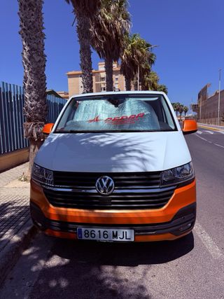 Volkswagen Caravelle 2023
