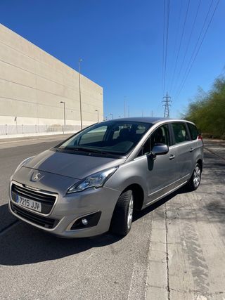 Peugeot 5008 7 PLAZAS HDI 137.000km 2015