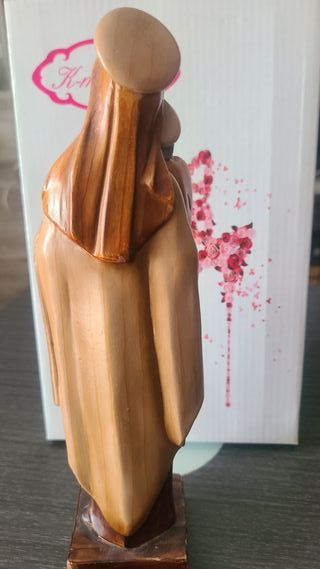 Virgen del Carmen de madera policromada
