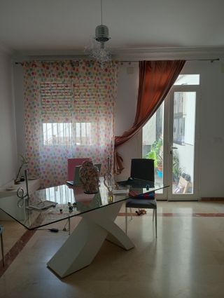 Casa y piso con buhardilla.precio por privado