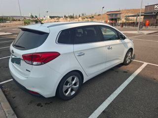 KIA Carens 2015