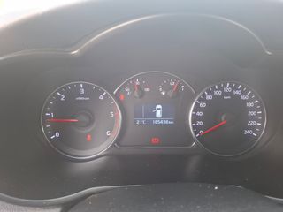 KIA Carens 2015