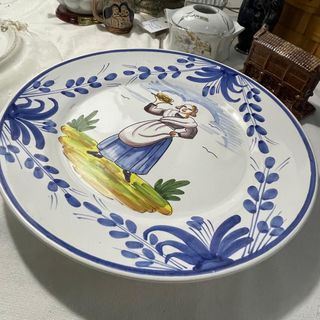 2 Platos Cerámica Española