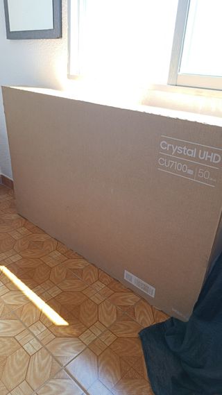 TV Samsung 50" Crystal UHD 125cm