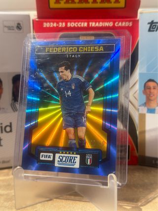 Cromo Federico Chiesa /50 Refractor FIFA SCORE