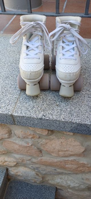 Patines niña talla 32 - usados
