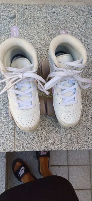 Patines niña talla 32 - usados
