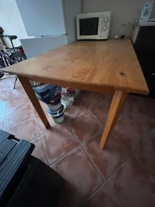 Mesa madera pino - marrón