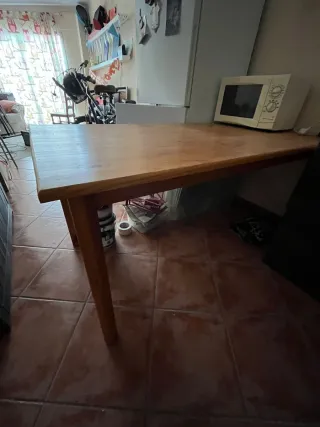 Mesa madera pino - marrón