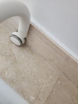 Perchero blanco metalico